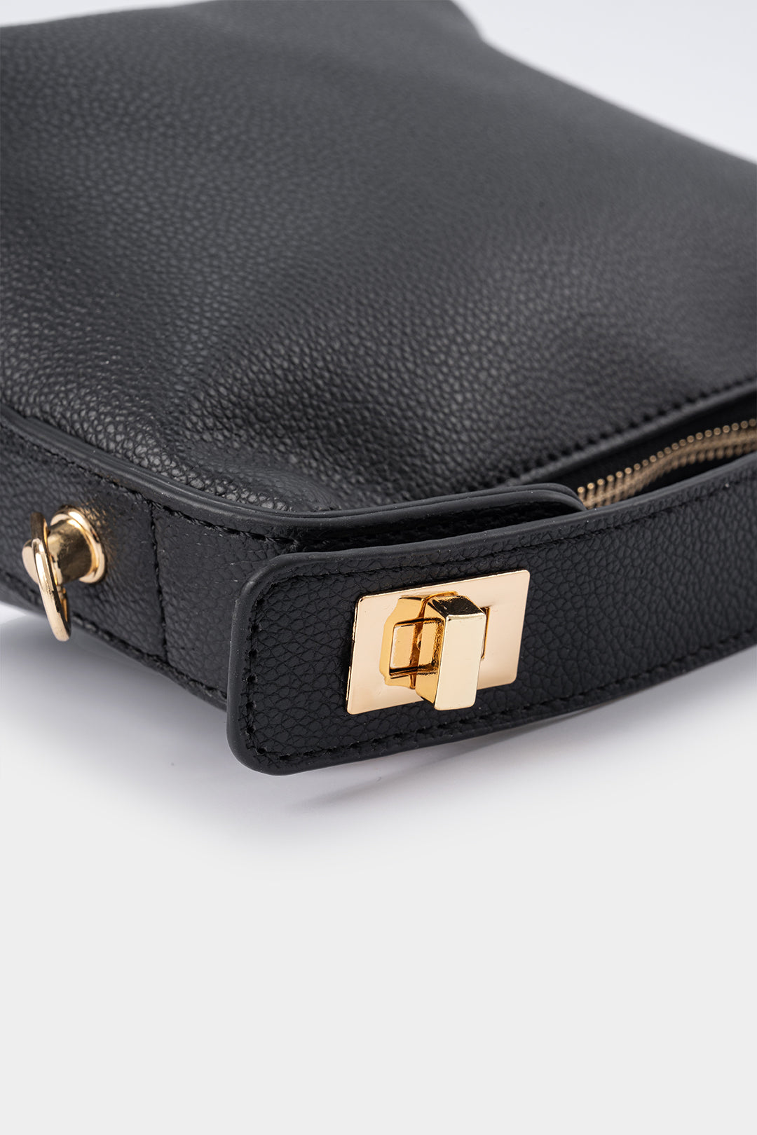 Metallic Decor Faux Leather Clutch Bag With Belt