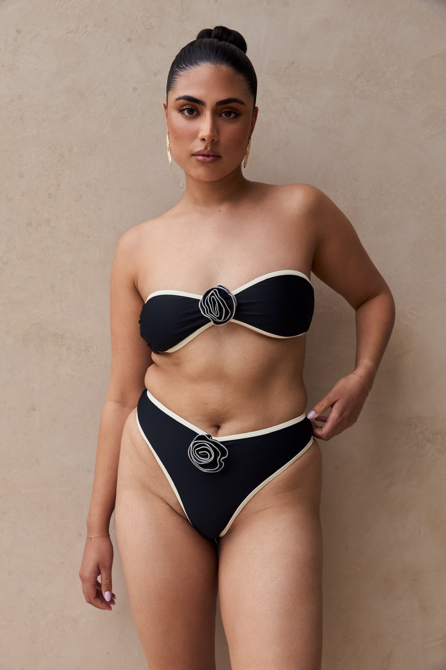 Cora | Bikini Top - Black