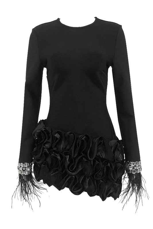 Minivestido con volantes de plumas y cristales