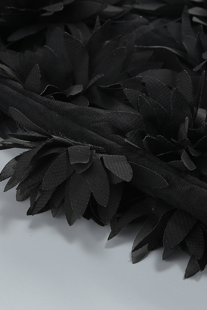 Minivestido de malla con adornos florales