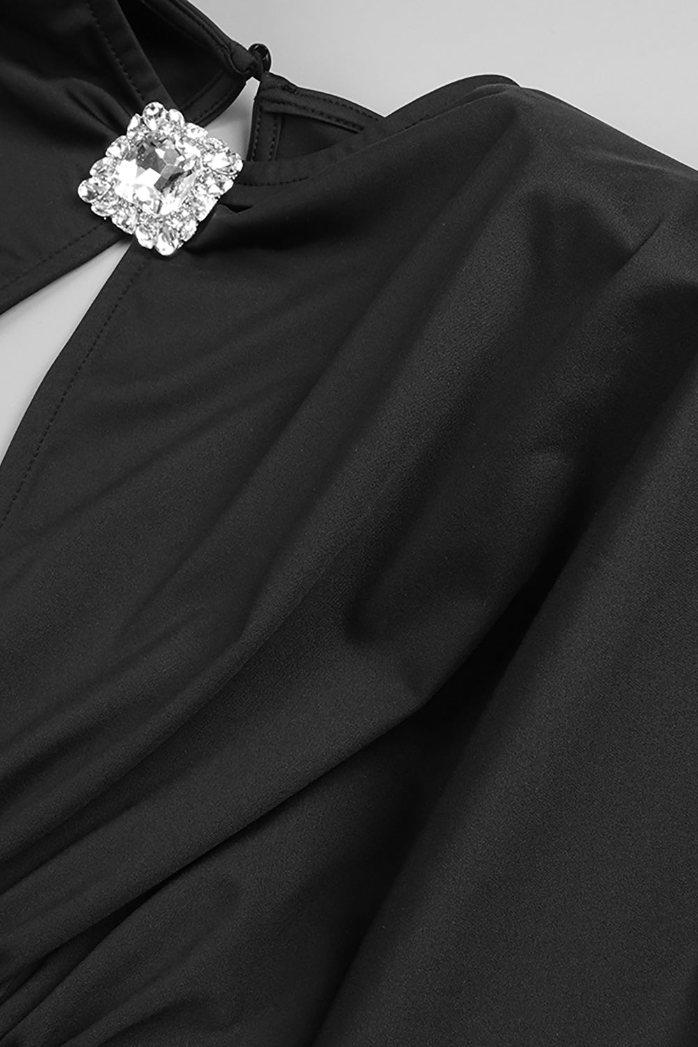 Padded-shoulder Ppanel-insert Gown