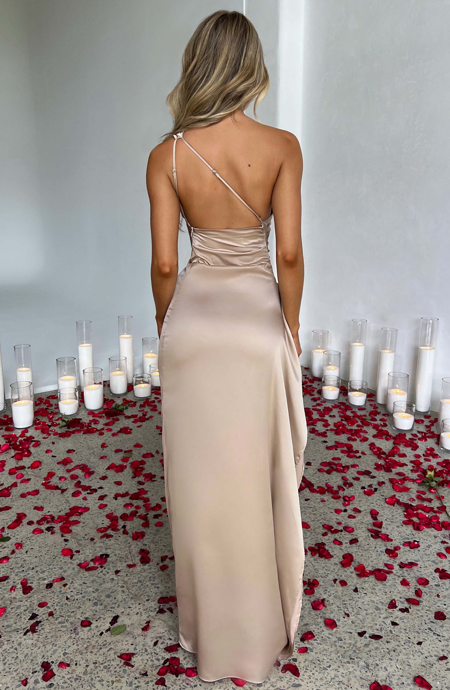 Robe Jasmine – Champagne