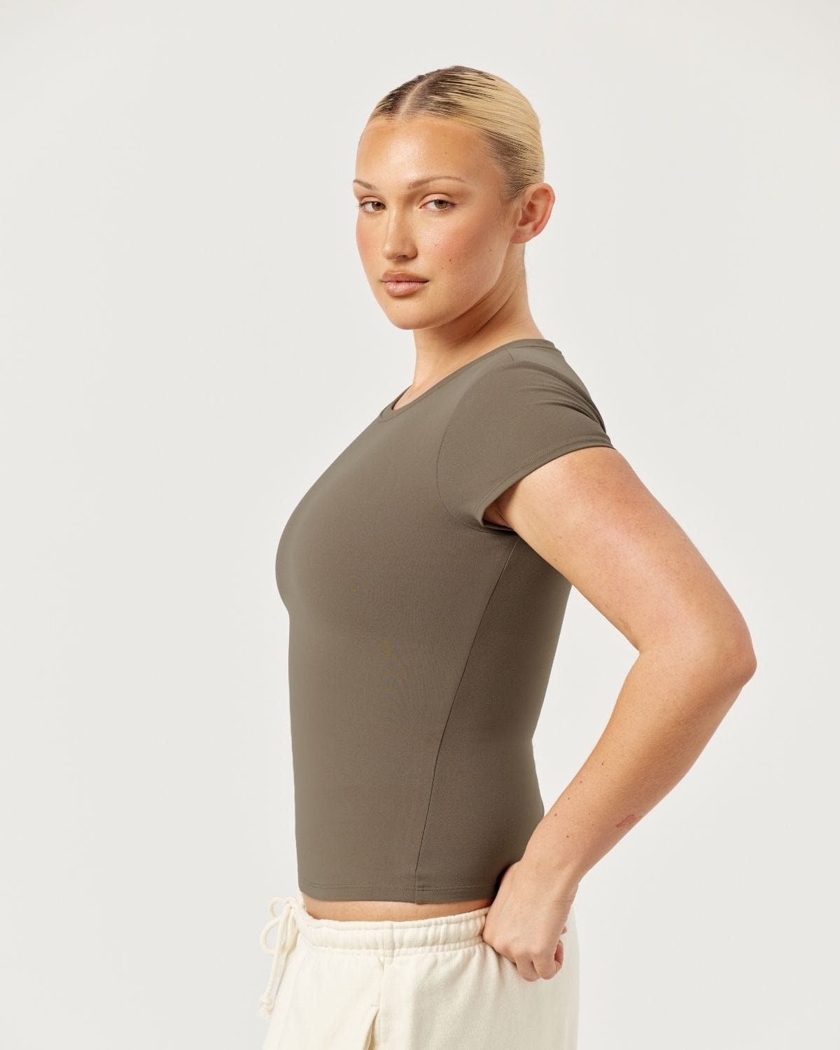 Form Capped Sleeve Tee | Chocolate Chip